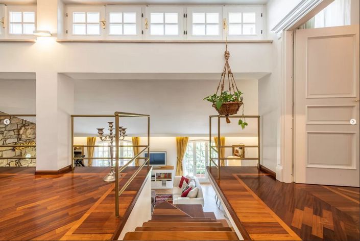 Image No.26-7 Bed House for sale