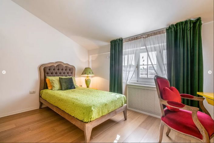 Image No.28-7 Bed House for sale