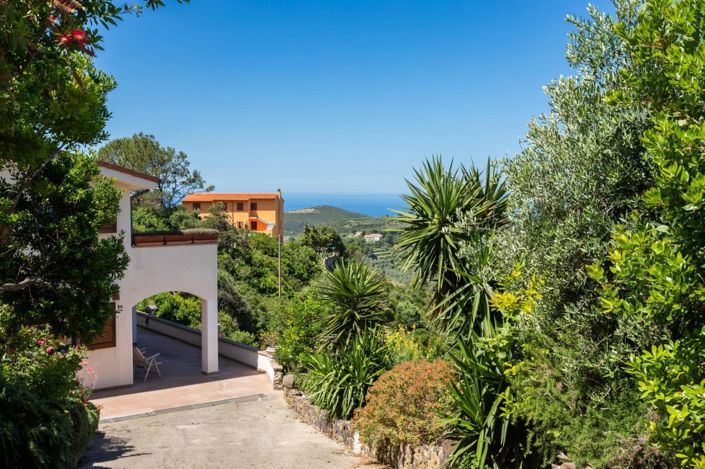 Image No.5-Maison de 2 chambres à vendre à Magomadas