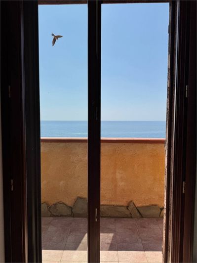 Image No.14-2 Bed House for sale