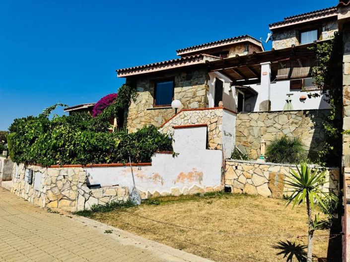 Image No.9-2 Bed House for sale