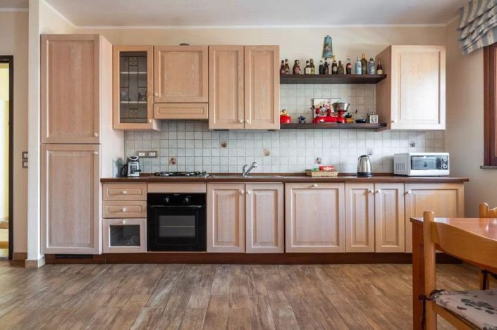 Image No.18-2 Bed Apartment for sale