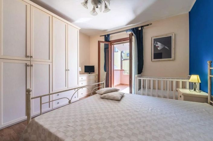 Image No.23-2 Bed Apartment for sale