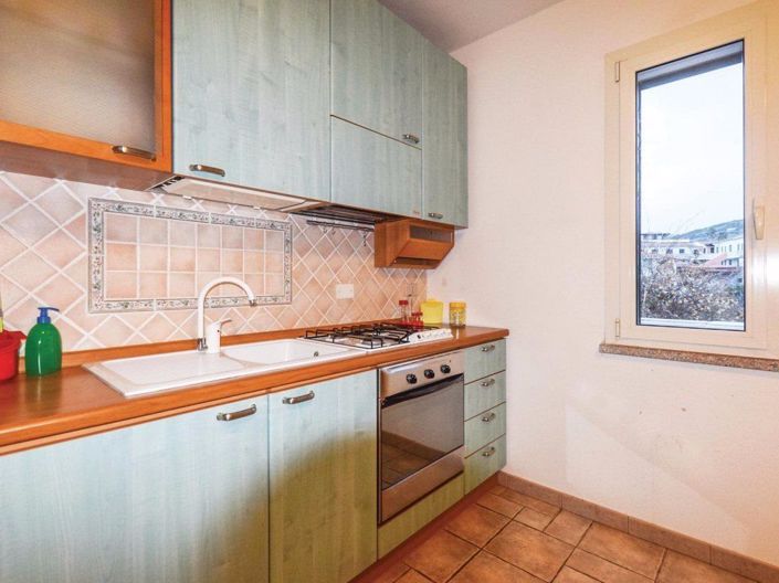 Image No.21-8 Bed House for sale