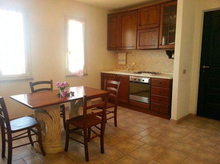 Image No.27-8 Bed House for sale