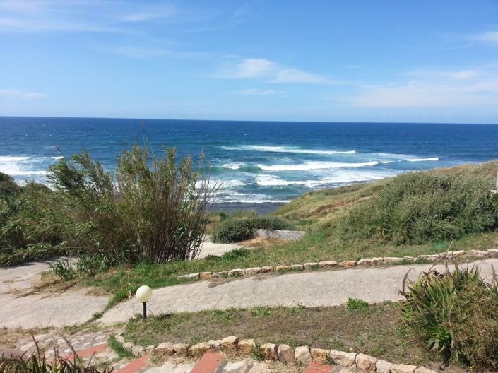 Image No.8-8 Bed House for sale