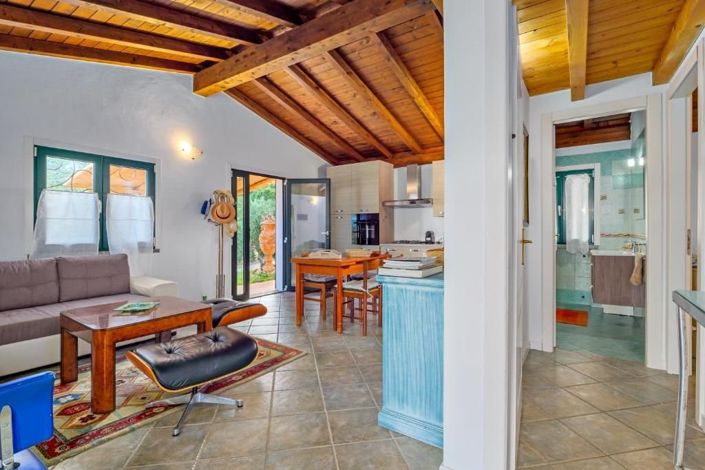 Image No.30-10 Bed Country House for sale