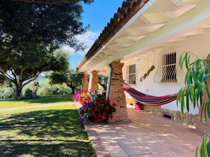 Image No.5-4 Bed House for sale