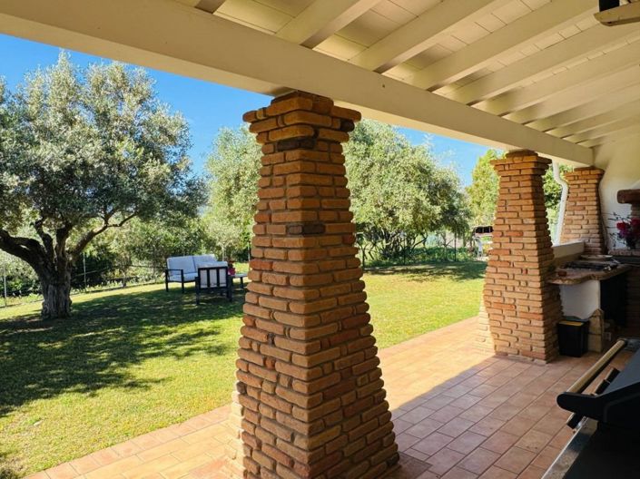 Image No.7-4 Bed House for sale