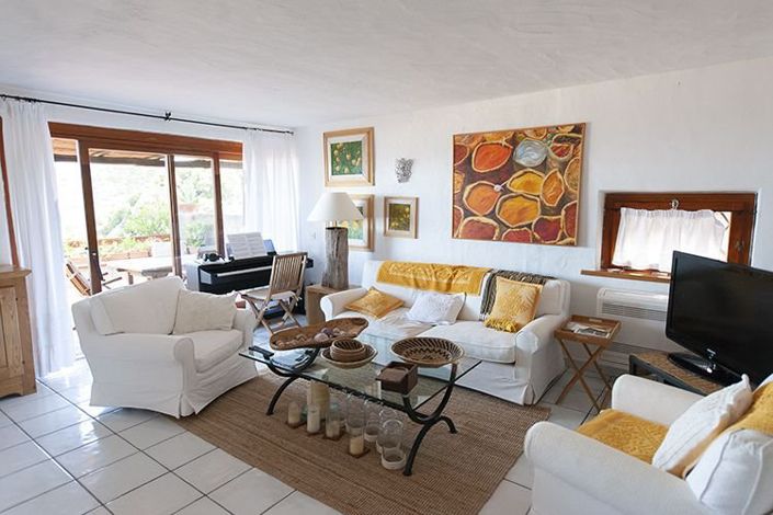 Image No.12-3 Bed Apartment for sale