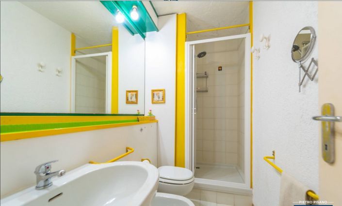 Image No.24-2 Bed Apartment for sale