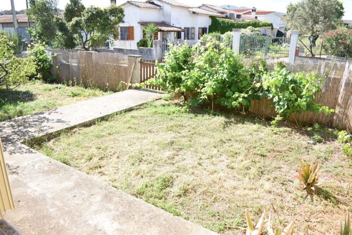 Image No.5-2 Bed House for sale