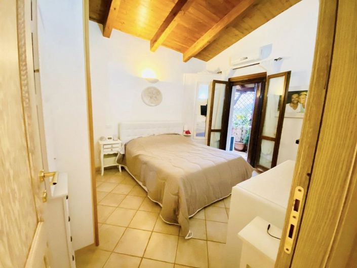 Image No.16-2 Bed Apartment for sale