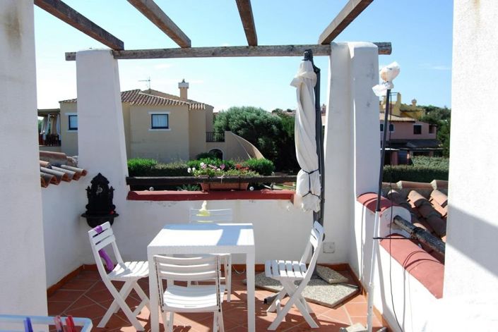 Image No.10-3 Bed House for sale