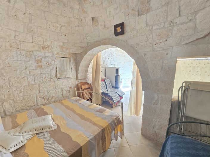 Image No.16-1 Bed House for sale