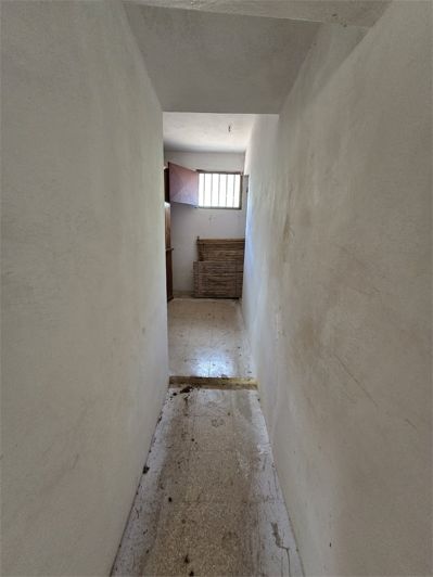 Image No.19-2 Bed House for sale