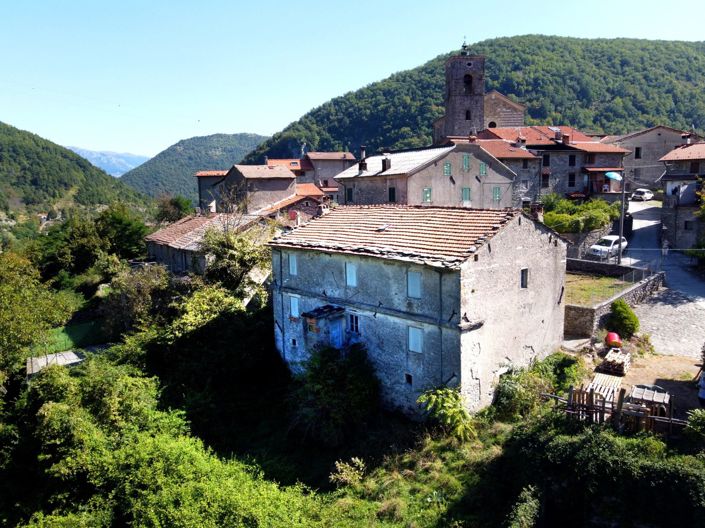 Image No.12-4 Bed House for sale