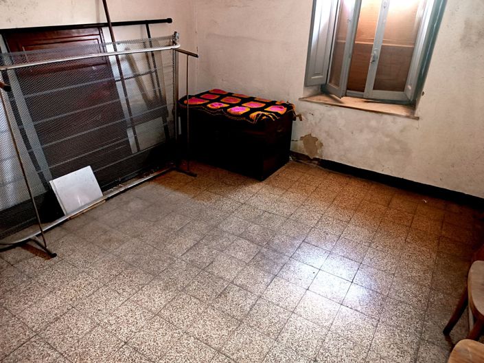 Image No.27-3 Bed House for sale