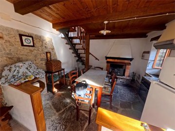 vendita-propriet-semi-indipendente-lucca-rif-