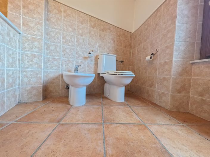 Image No.21-2 Bed Apartment for sale