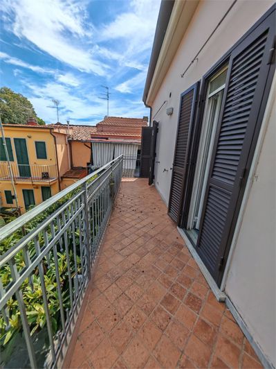 Image No.20-3 Bed House for sale