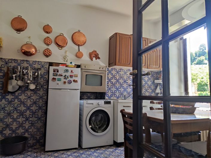 Image No.20-5 Bed House for sale