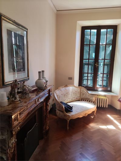 Image No.22-5 Bed House for sale