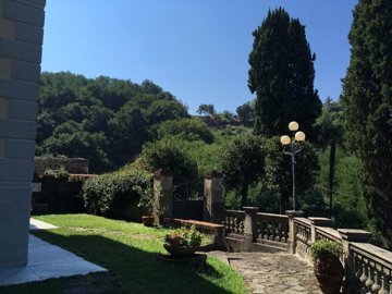 vendita-propriet-indipendente-massa-carrara-r