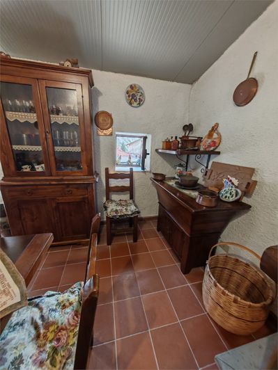 Image No.12-3 Bed House for sale