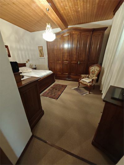 Image No.23-3 Bed House for sale