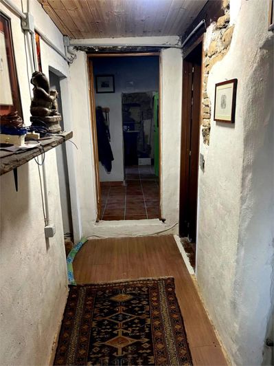 Image No.12-4 Bed House for sale