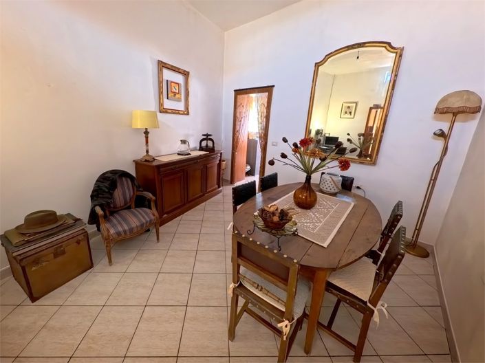 Image No.13-3 Bed House for sale