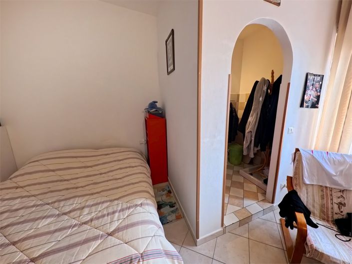 Image No.24-3 Bed House for sale