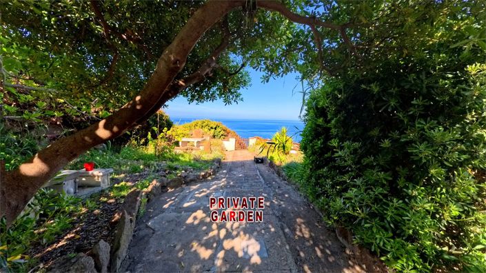 Image No.17-7 Bed House for sale