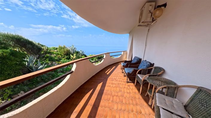 Image No.26-7 Bed House for sale