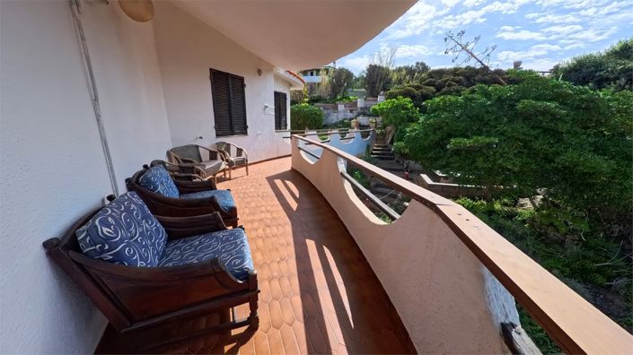 Image No.27-7 Bed House for sale