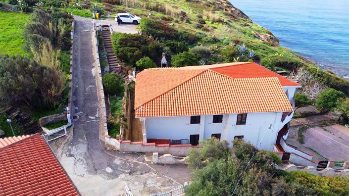 Image No.9-7 Bed House for sale