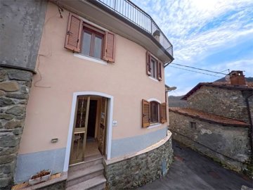 vendita-casa-di-paese-lucca-rif-grf-2037-la-t