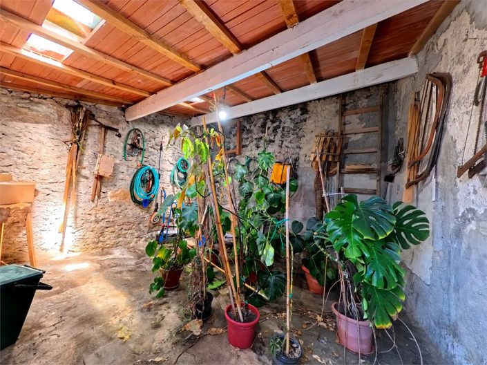 Image No.14-3 Bed House for sale