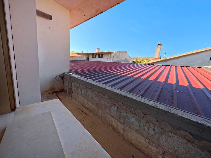 Image No.13-4 Bed House for sale