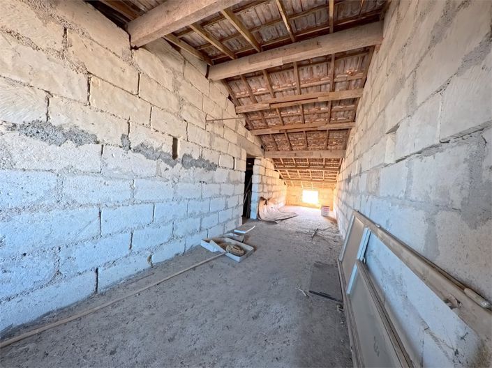 Image No.19-3 Bed House for sale