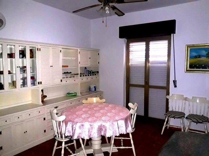 Image No.10-Maison de 10 chambres à vendre à Calabre