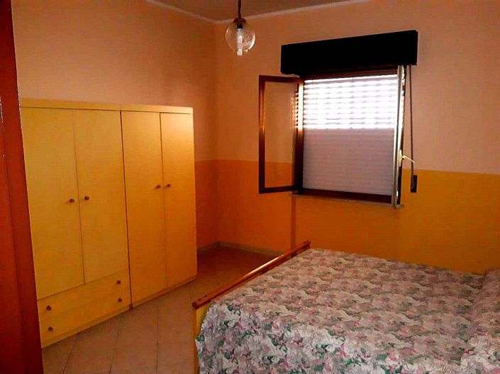 Image No.12-Maison de 10 chambres à vendre à Calabre