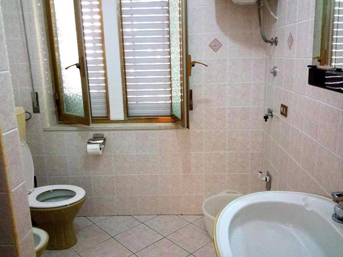 Image No.15-Maison de 10 chambres à vendre à Calabre