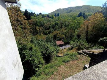 vendita-propriet-semi-indipendente-lucca-rif-