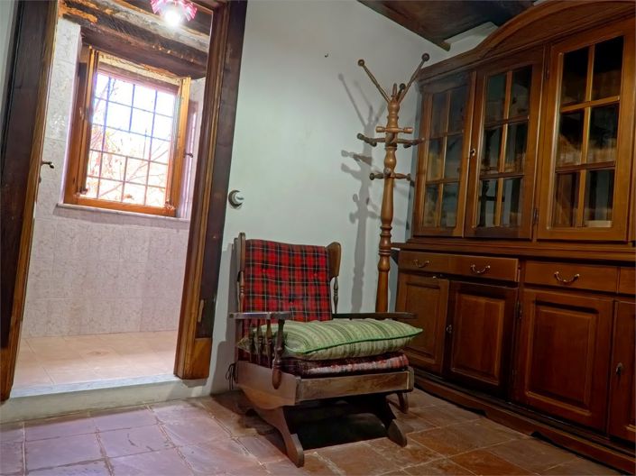 Image No.18-2 Bed House for sale