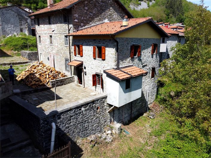 Image No.2-2 Bed House for sale