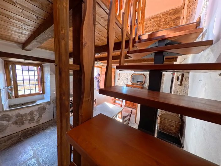 Image No.25-2 Bed House for sale