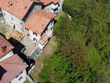 vendita-propriet-semi-indipendente-lucca-rif-