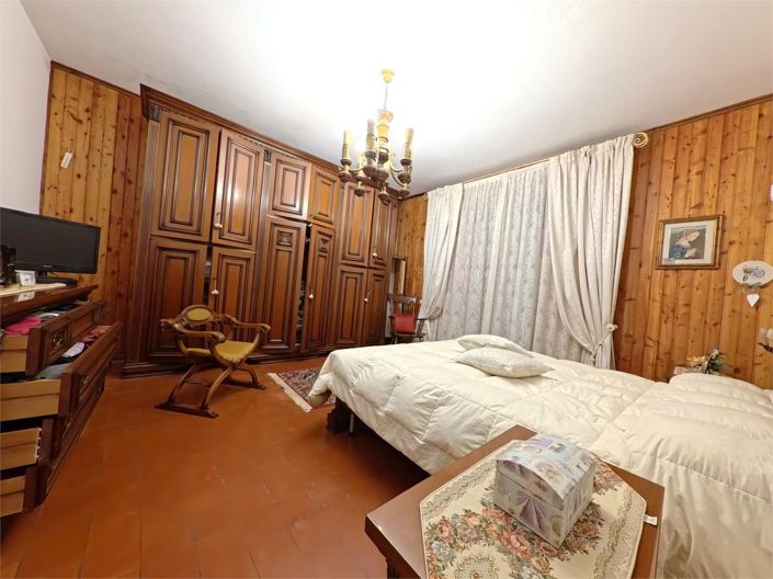 Image No.30-Maison de 4 chambres à vendre à Minucciano